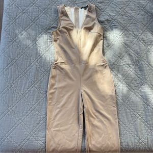 Forever 21 beige pants suit